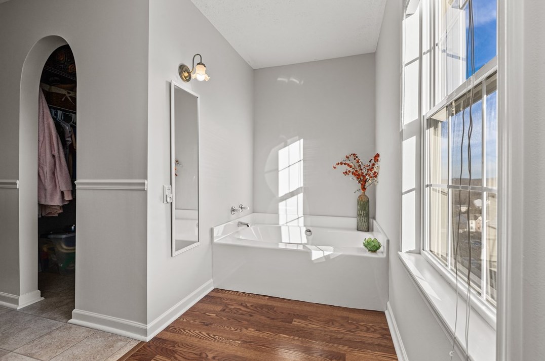 14 Scout Dr, Washington PA  15301-9594 exterior