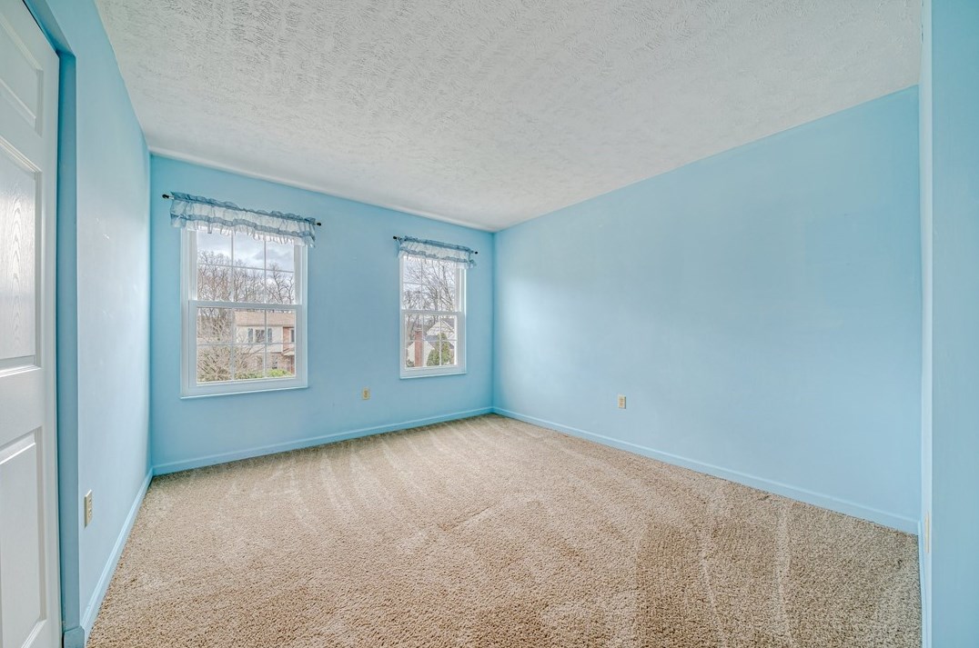 501 Jackson Dr, Apollo PA  15613-1744 exterior