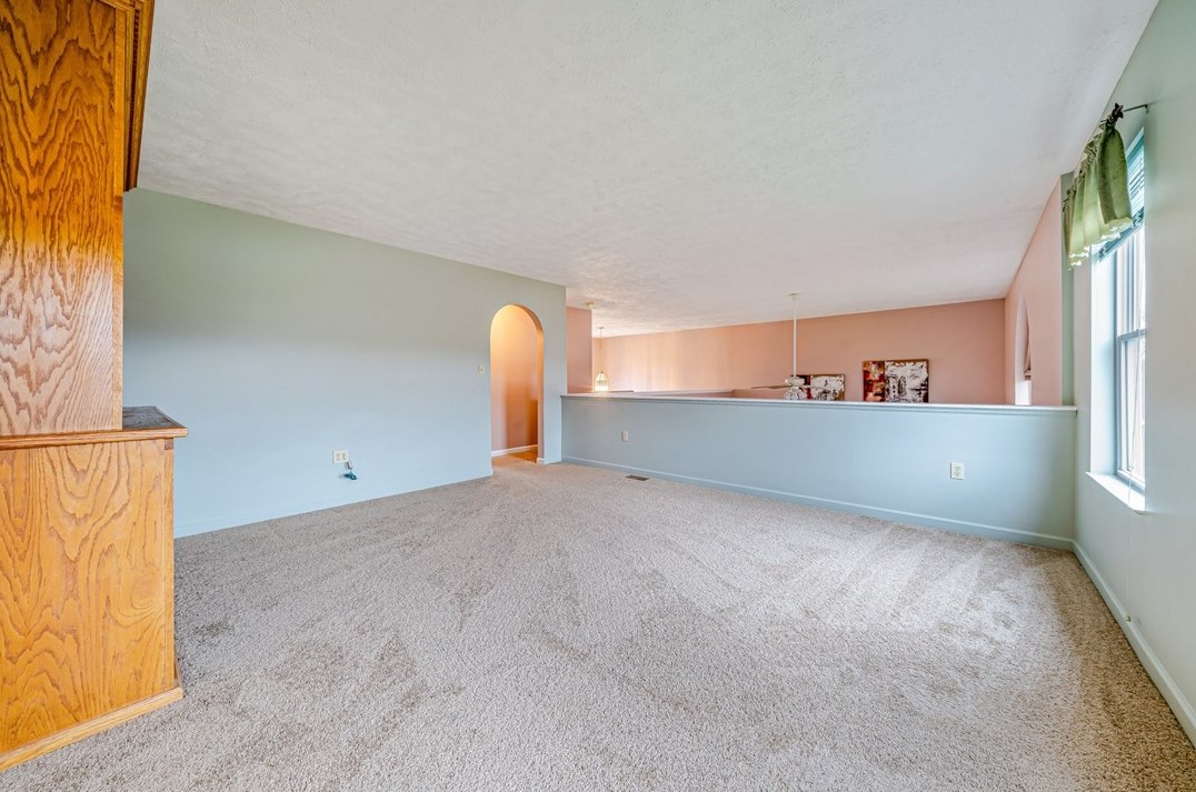 501 Jackson Dr, Apollo PA  15613-1744 exterior
