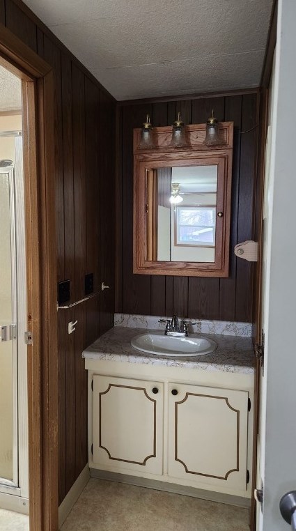 647 Liberty Rd, Grove City PA 16127-4108 exterior