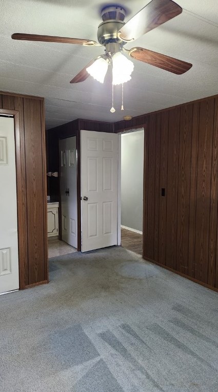 647 Liberty Rd, Grove City PA 16127-4108 exterior