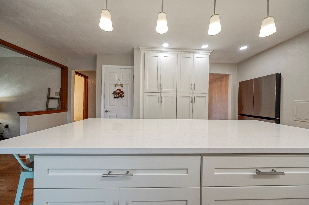 1003 Deveron Ct, Jeannette PA  15644-1056 exterior