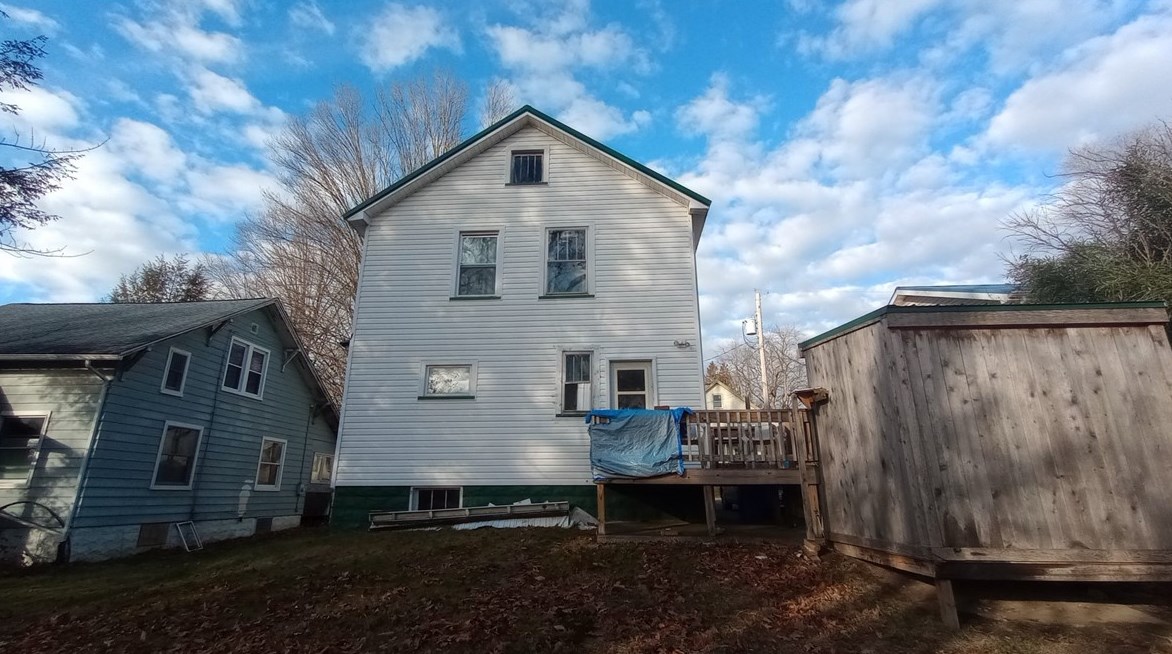34 Wilbur St, Greenville PA  16125-1932 exterior