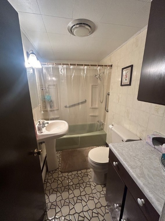 48 Pearl Aly, Monongahela PA 15063-3639 exterior