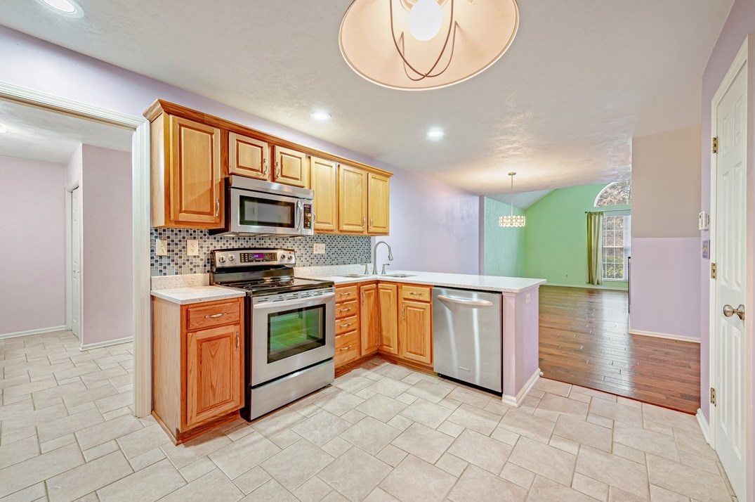 107 Overview Dr, Greensburg PA  15601-5692 exterior