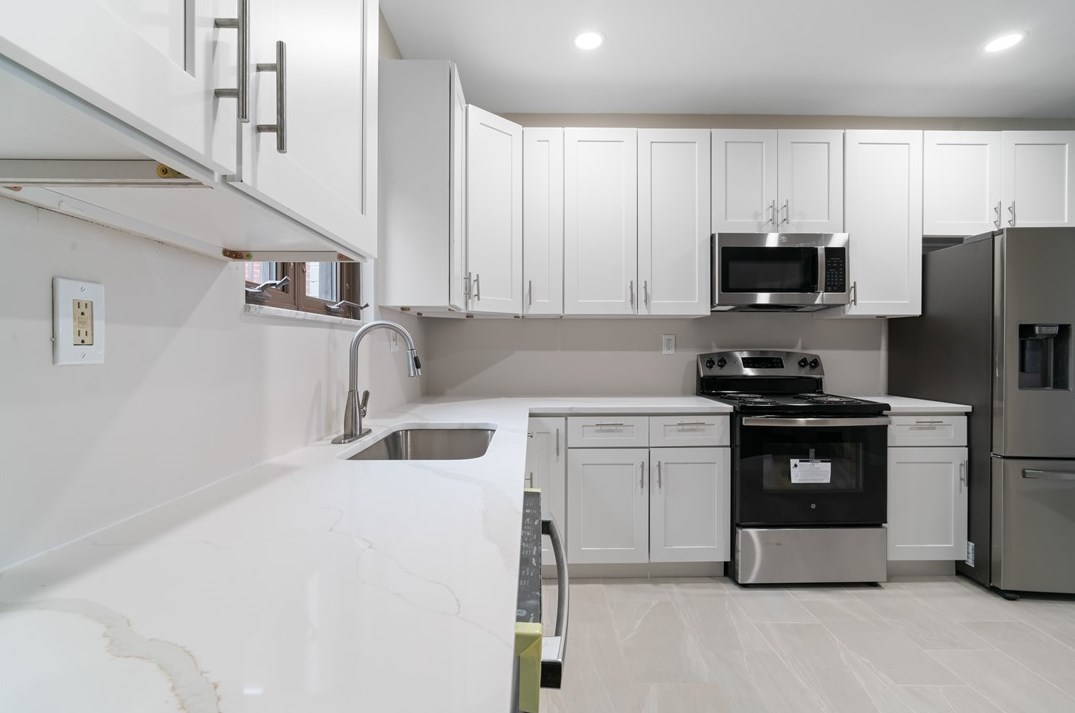 94 Wyoming St, Pittsburgh PA 15211-1744 exterior