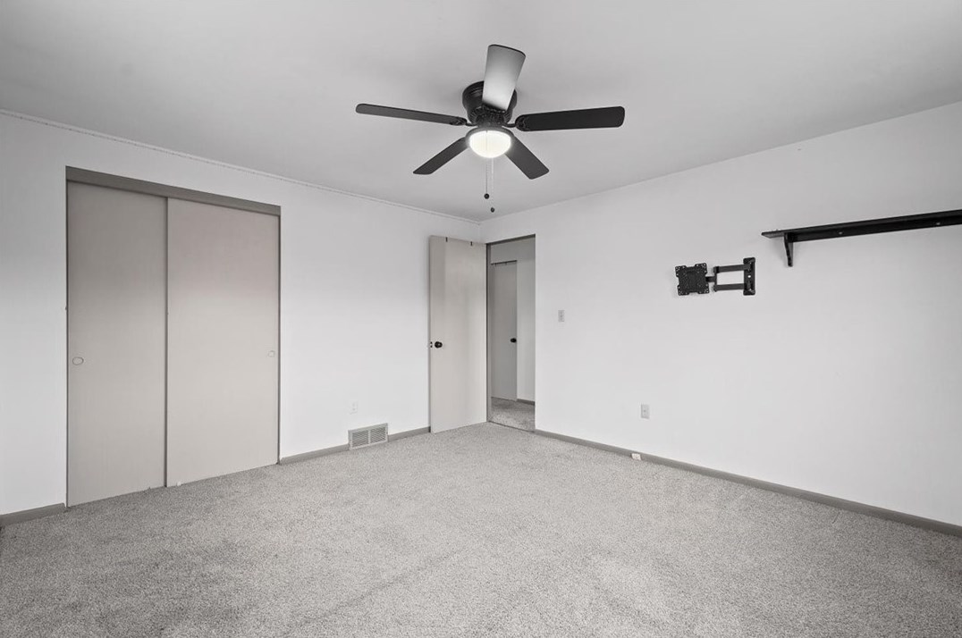552 Mcclane Farm Rd, Washington PA  15301-6125 exterior