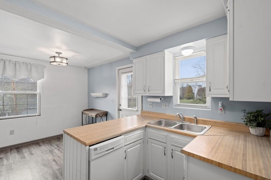 552 Mcclane Farm Rd, Washington PA  15301-6125 exterior