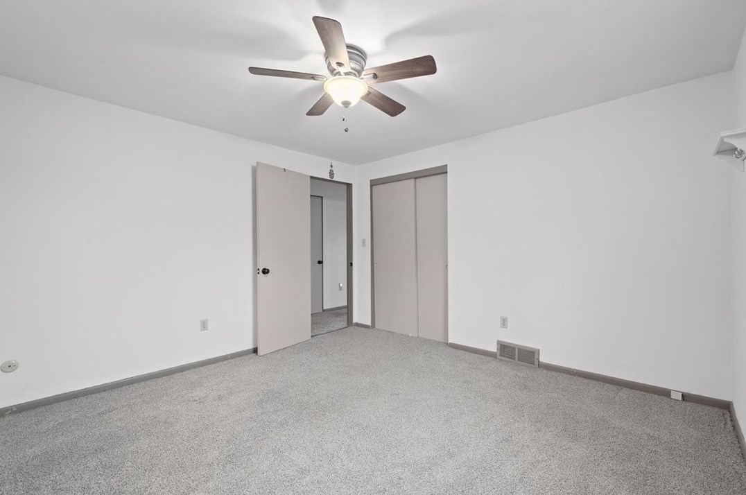 552 Mcclane Farm Rd, Washington PA  15301-6125 exterior