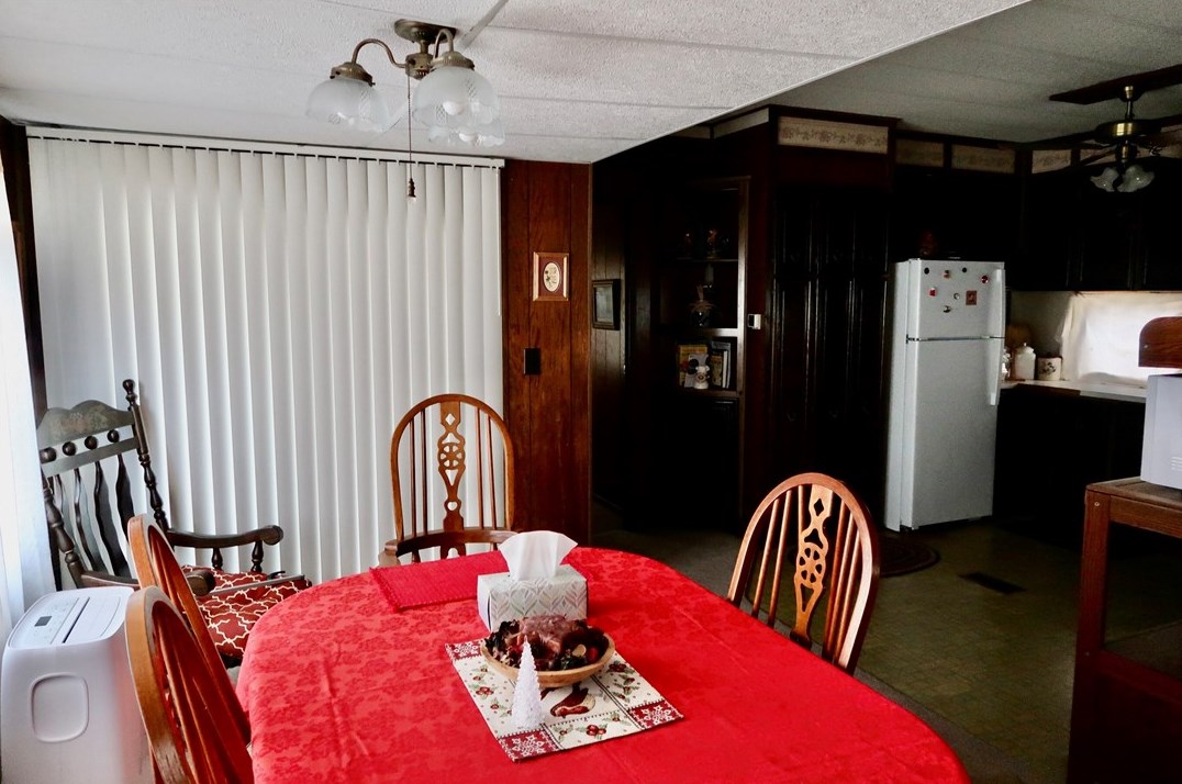 72 Snyder Rd, Greenville PA  16125-9613 exterior
