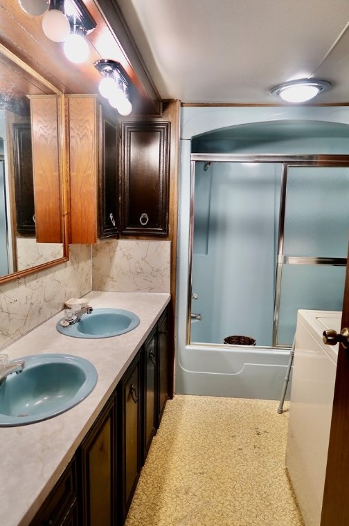 72 Snyder Rd, Greenville PA  16125-9613 exterior
