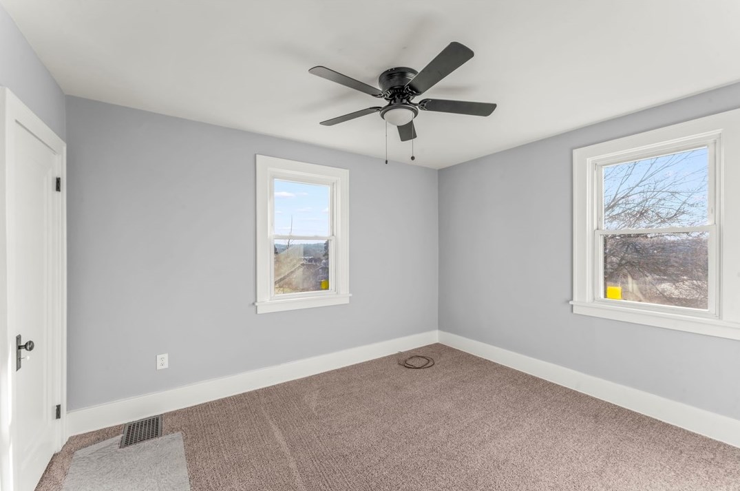 865 Duncan Ave, Washington PA  15301-3820 exterior