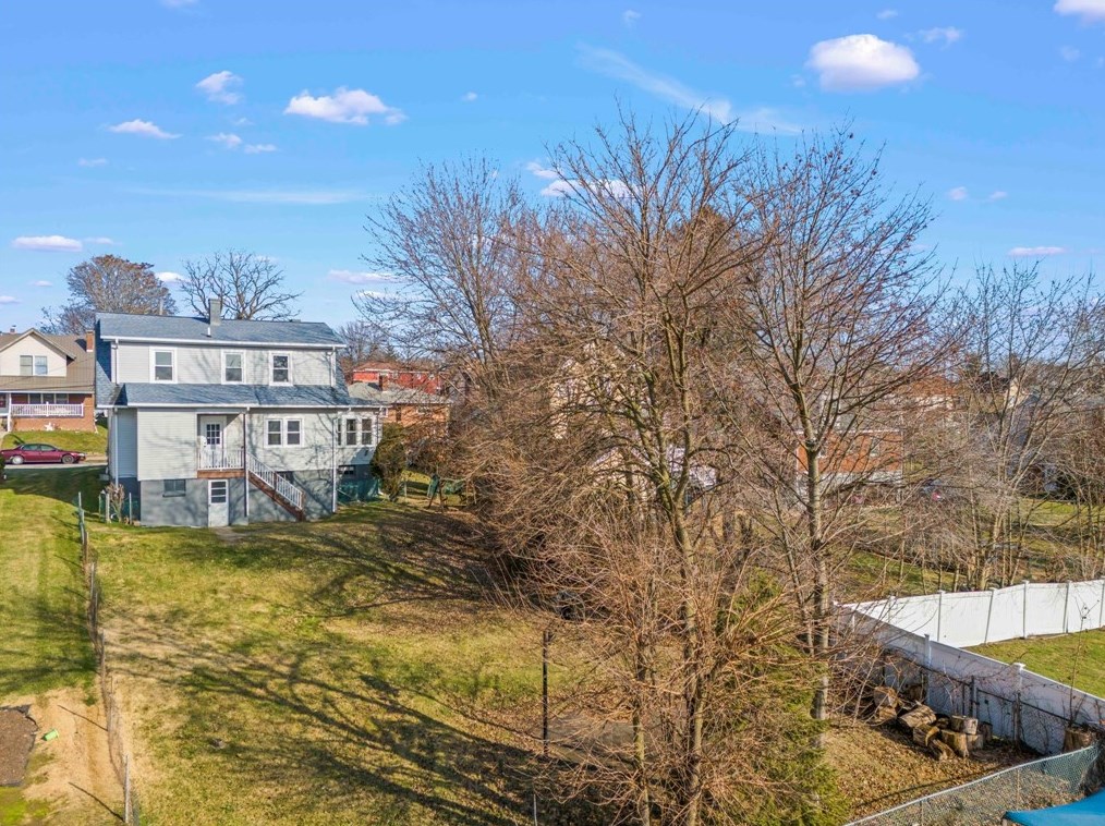 865 Duncan Ave, Washington PA  15301-3820 exterior