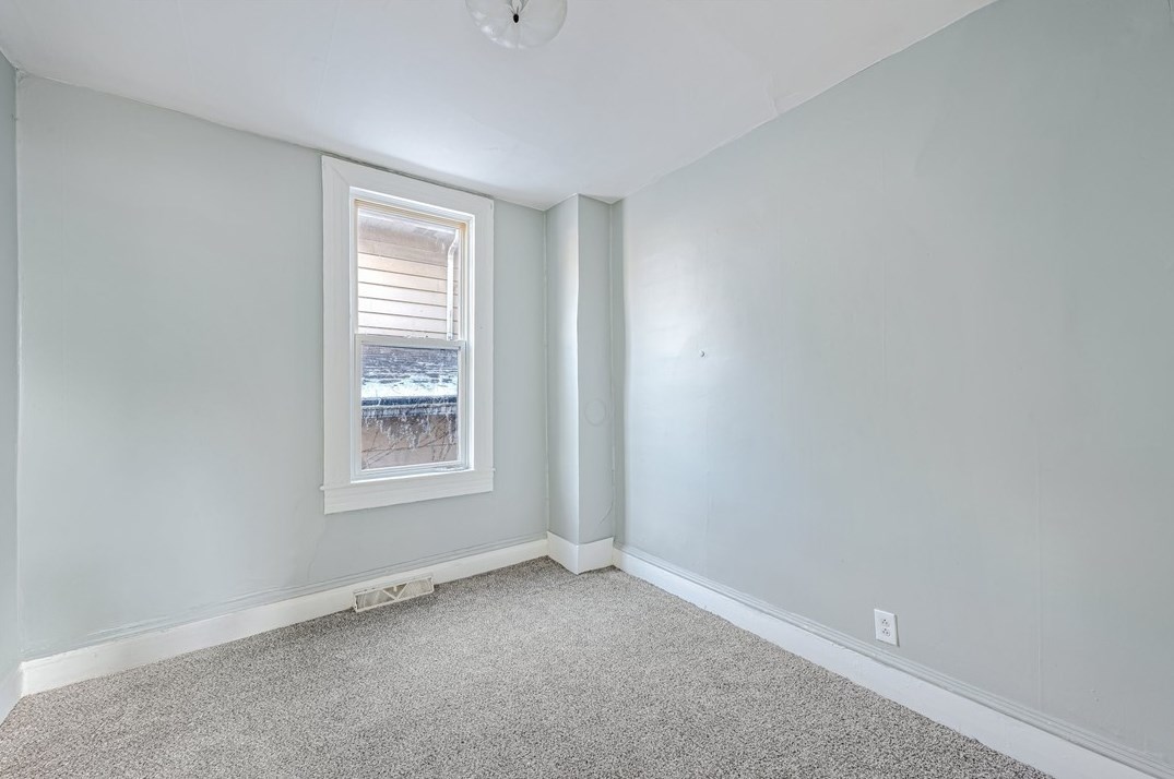 330 New Castle St, Butler PA 16001 exterior