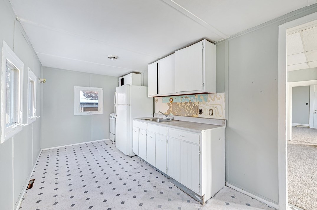 330 New Castle St, Butler PA 16001 exterior