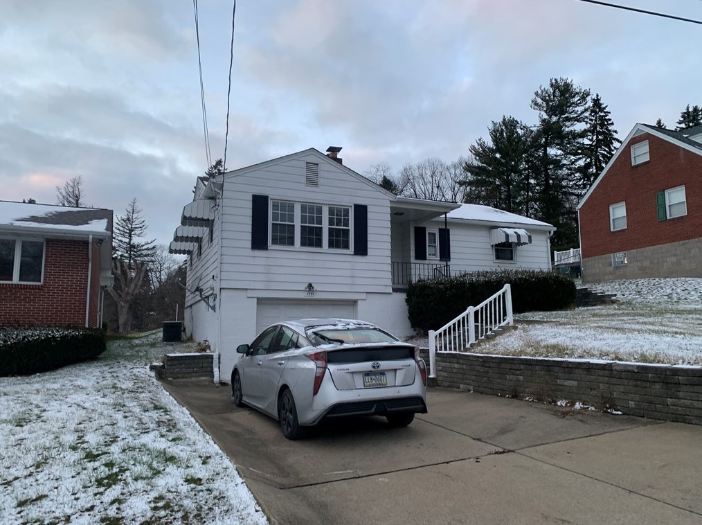 1791 Donnan Ave, Washington PA  15301-1720 exterior