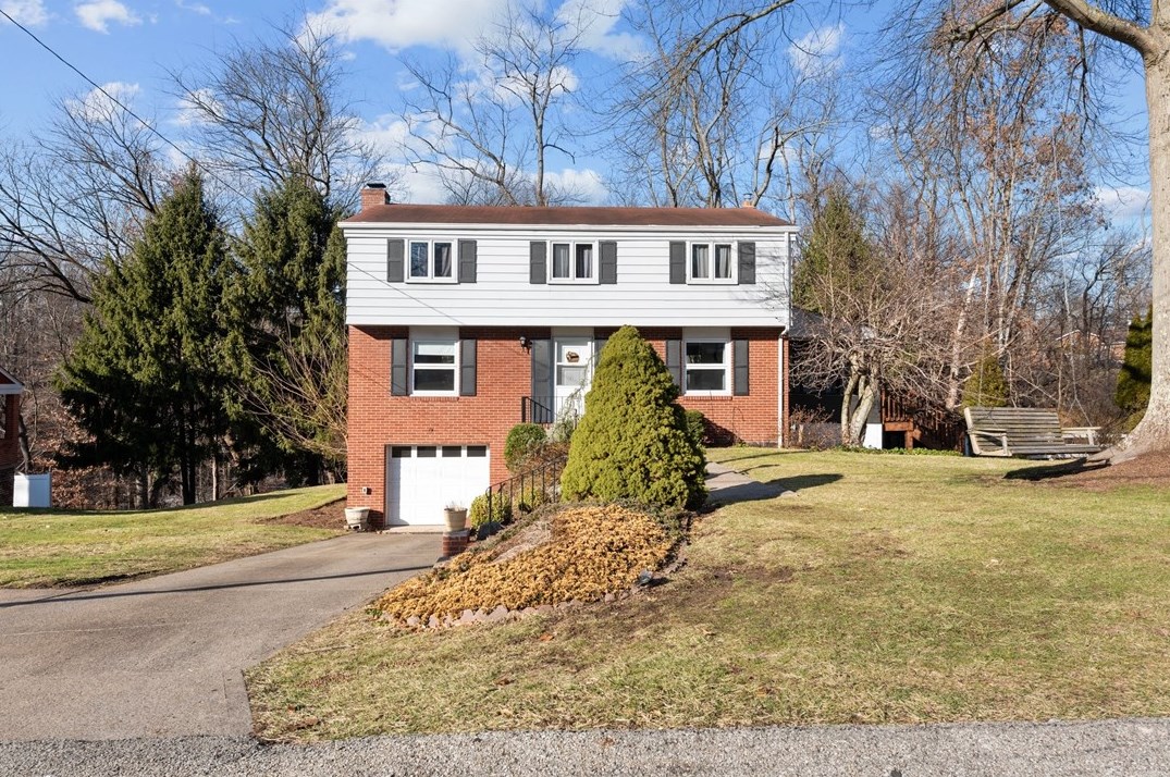 1149 Colgate Dr, Monroeville PA  15146-3503 exterior