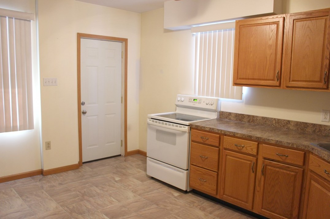 216 Spang Ave, Leechburg, PA 15656