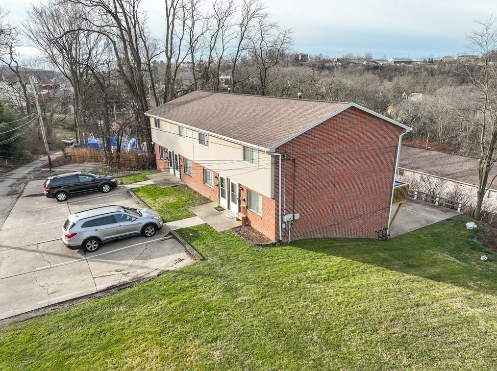 236-242 Chicora St, East Mckeesport PA  exterior