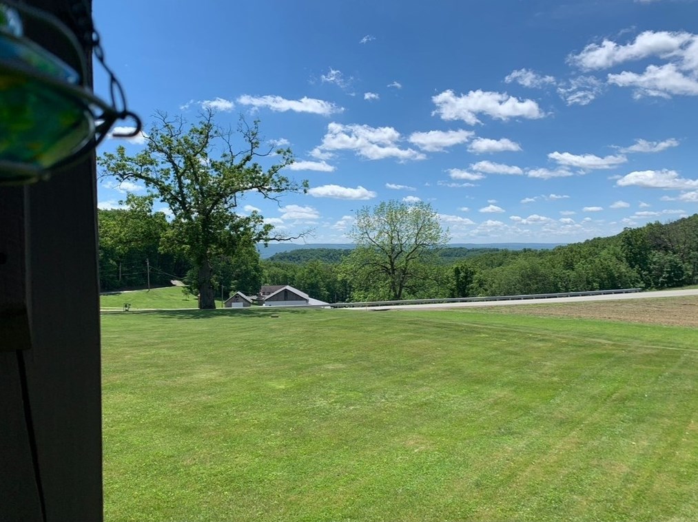 115 Roskovensky Rd, Latrobe PA  15650-5488 exterior