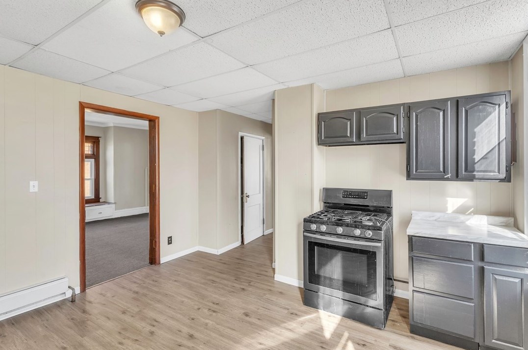 1117 Roemer Blvd, Hermitage PA  16121-1869 exterior