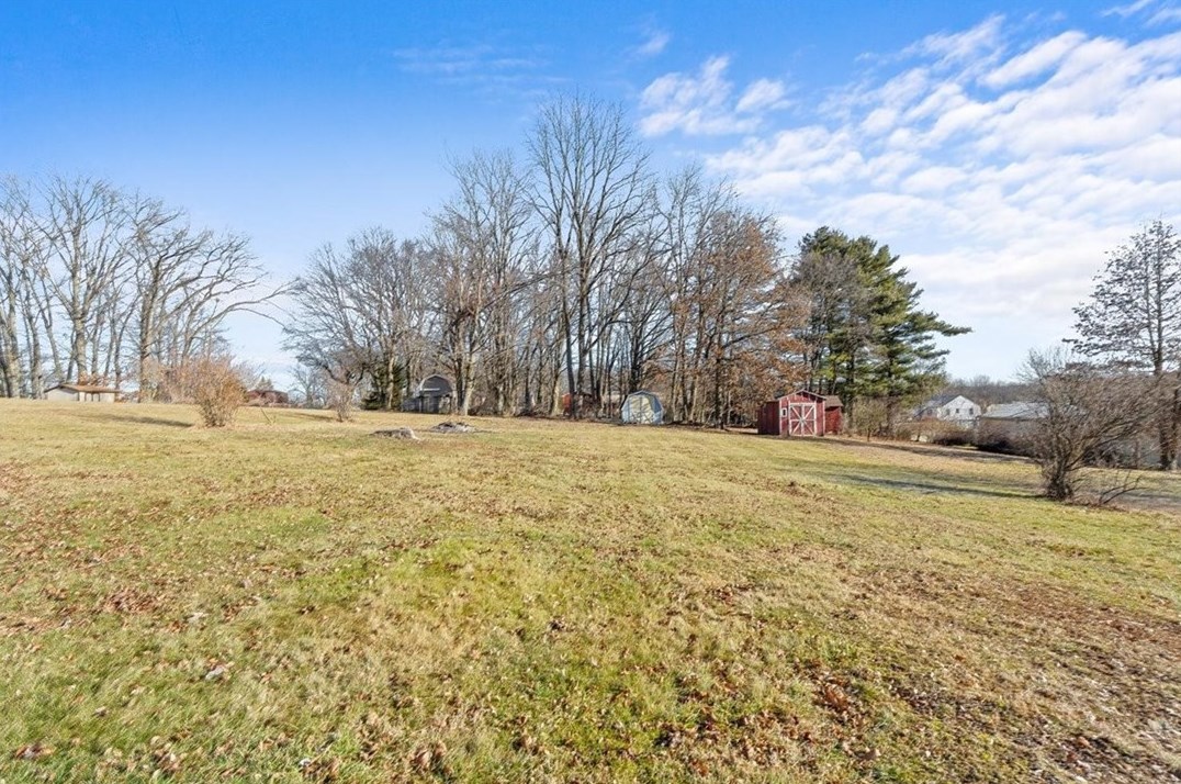206 Rural Dr, Butler PA  16001-2523 exterior