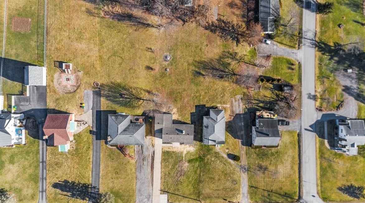 206 Rural Dr, Butler PA  16001-2523 exterior