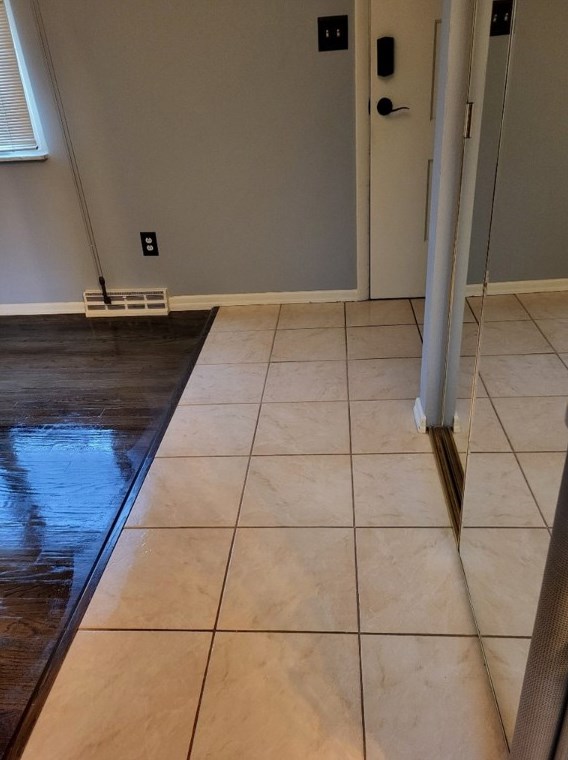 421 Franklin Heights Dr, Monroeville PA  15146-1035 exterior