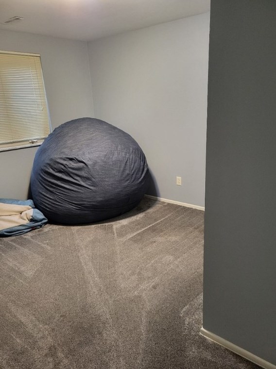 421 Franklin Heights Dr, Monroeville PA  15146-1035 exterior