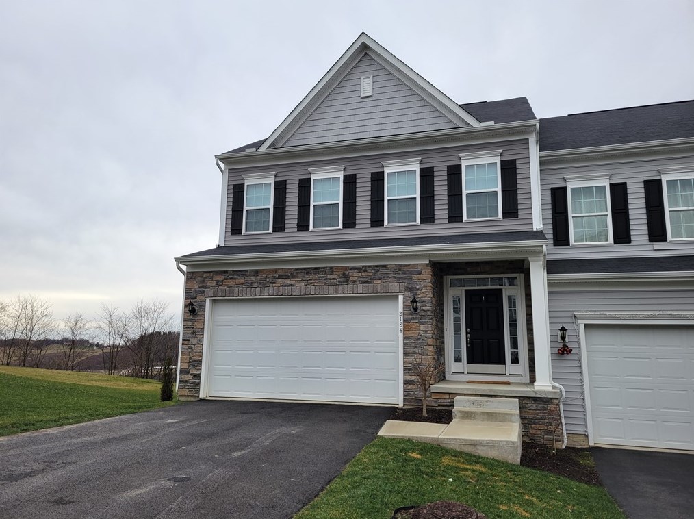 2184 Shawnee Dr, Washington PA  15301-5020 exterior