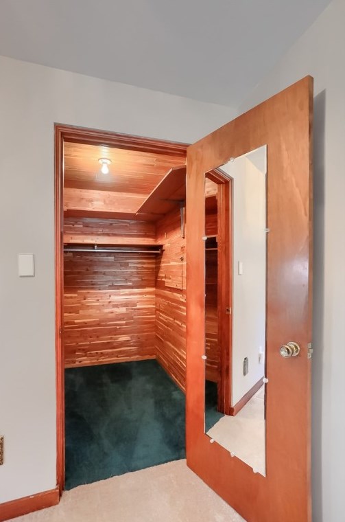 110 Hemlock Ln, Monroeville PA  15146-2313 exterior
