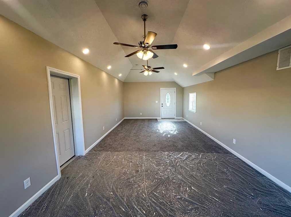 106 Harvey St, Hopwood, PA 15445