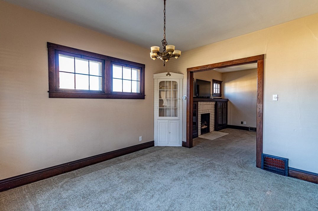 219 Foch St, Ellwood City PA  16117-3816 exterior