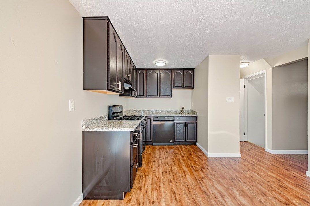 310 Cricketwood Ct, Canonsburg PA  15317-2302 exterior