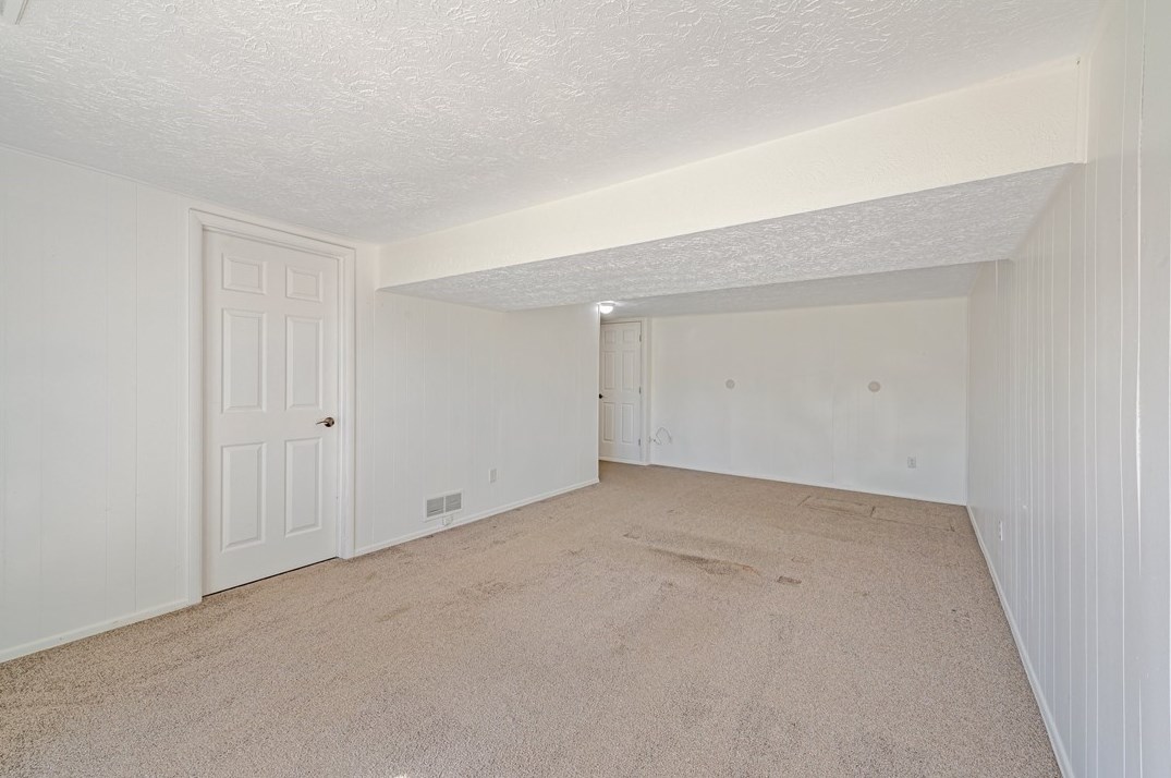 310 Cricketwood Ct, Canonsburg PA  15317-2302 exterior