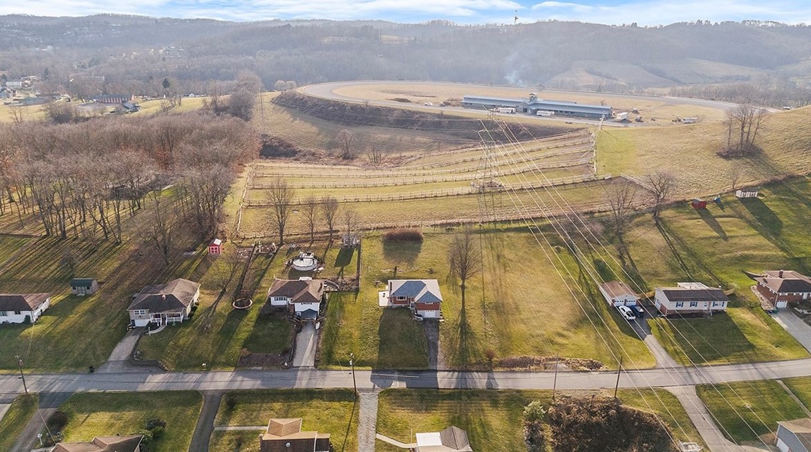 237 Lacock St, Washington PA  15301-2431 exterior