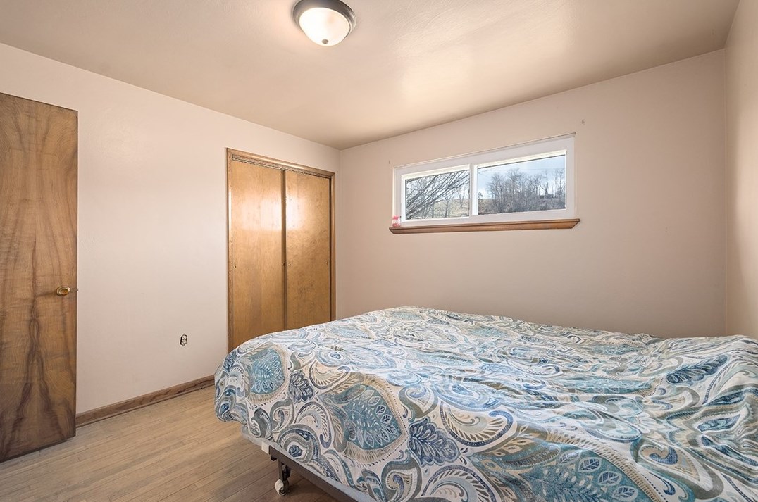 237 Lacock St, Washington PA  15301-2431 exterior