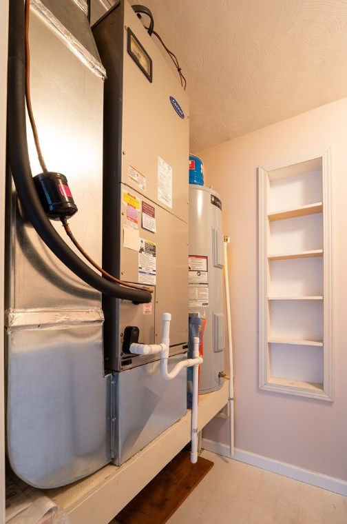 1468 Spg Crst Cir, Latrobe PA 15650-2287 exterior