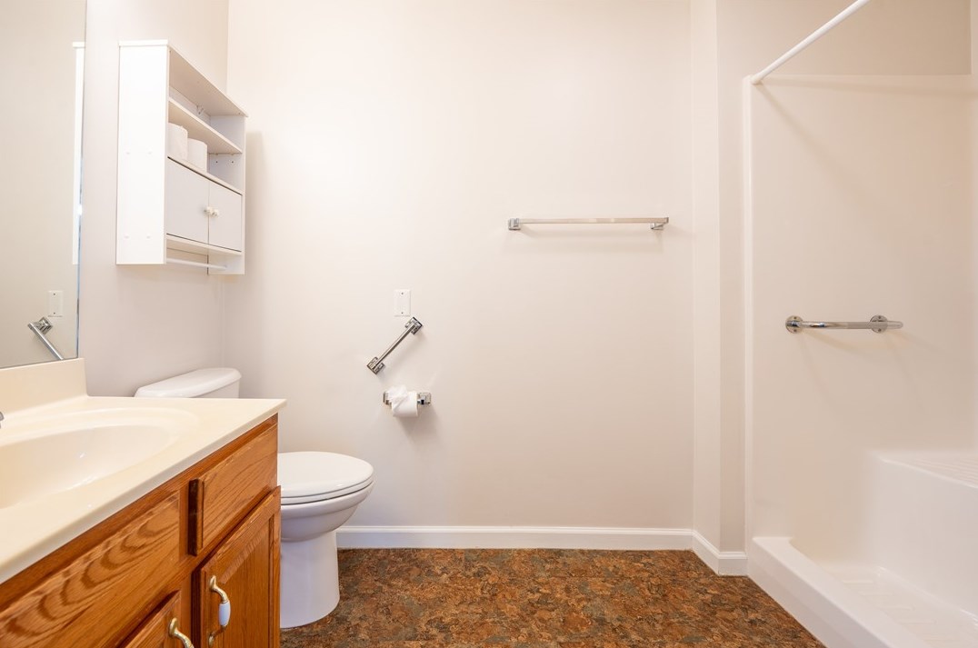 1468 Spg Crst Cir, Latrobe PA 15650-2287 exterior