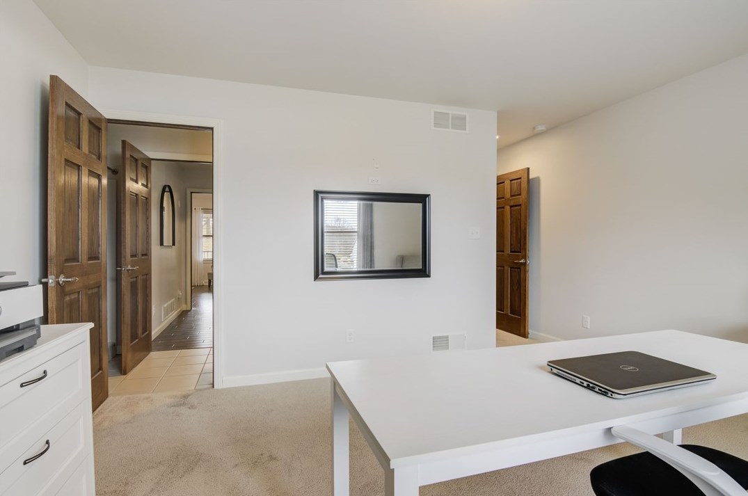 323 Blackhawk Rd, Beaver Falls PA  15010-1405 exterior