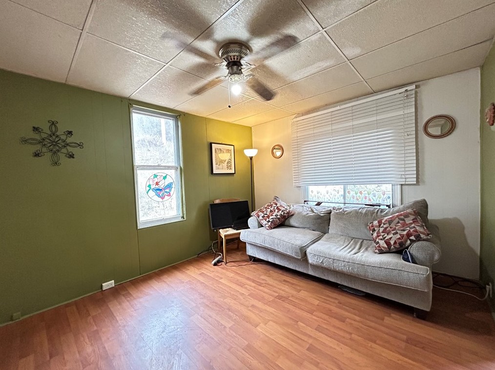 409 Clugston Ave, Turtle Creek, PA 15145