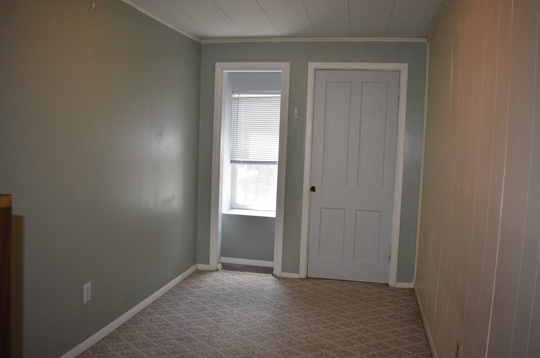 547 Water St, Indiana PA  15701-1813 exterior