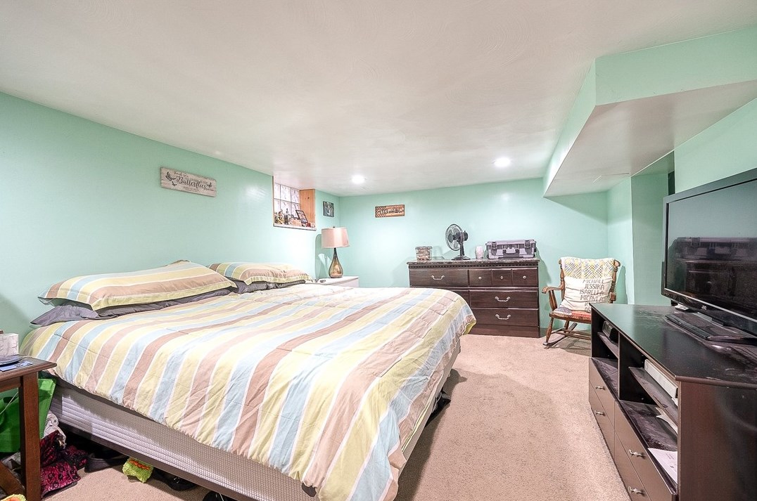 5514 Moore Ave, Verona PA  15147-3234 exterior