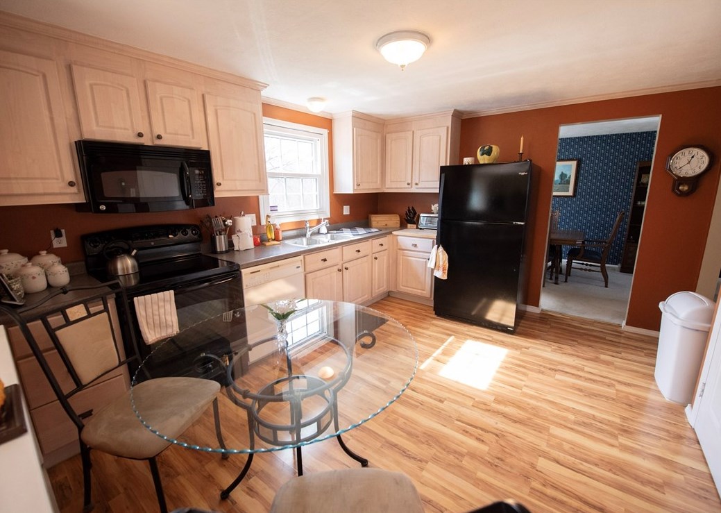 360 Constellation Dr, Freedom PA 15042-2713 exterior