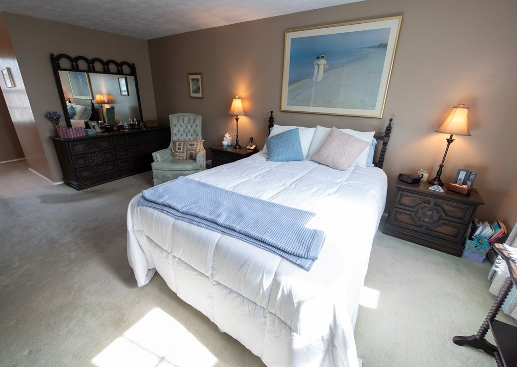 360 Constellation Dr, Freedom PA 15042-2713 exterior