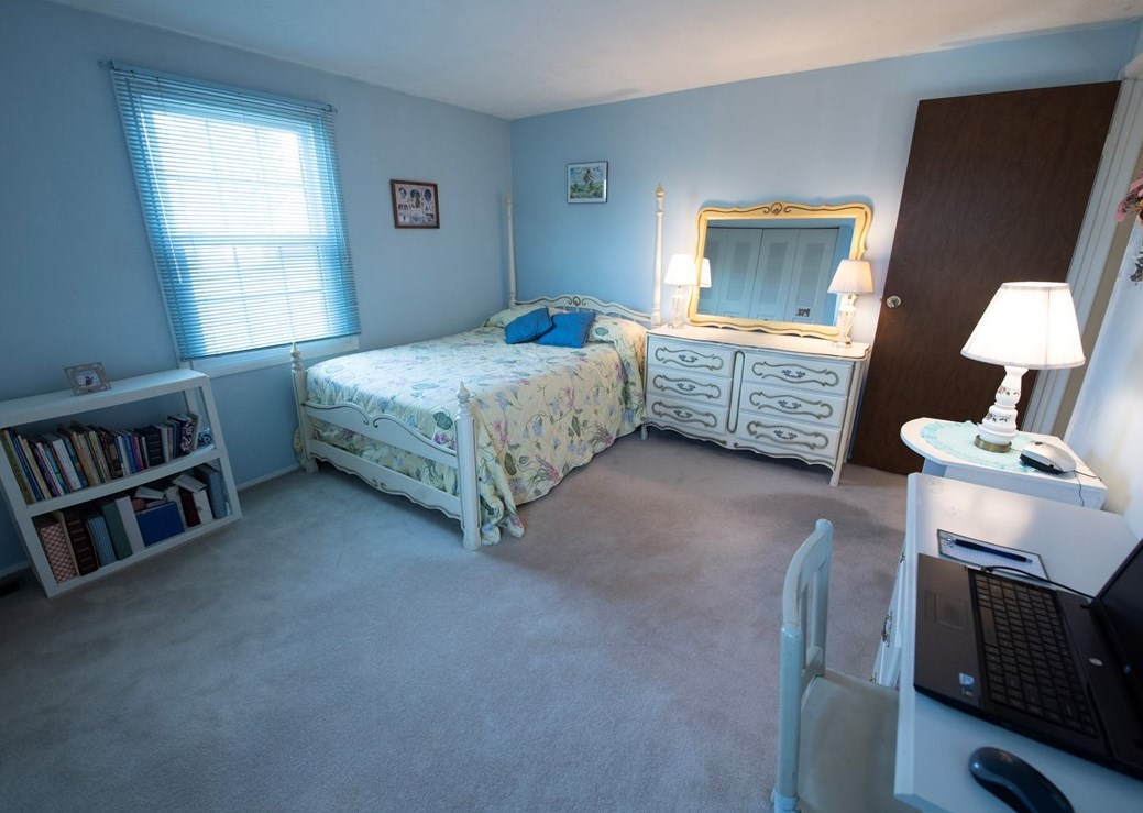 360 Constellation Dr, Freedom PA 15042-2713 exterior