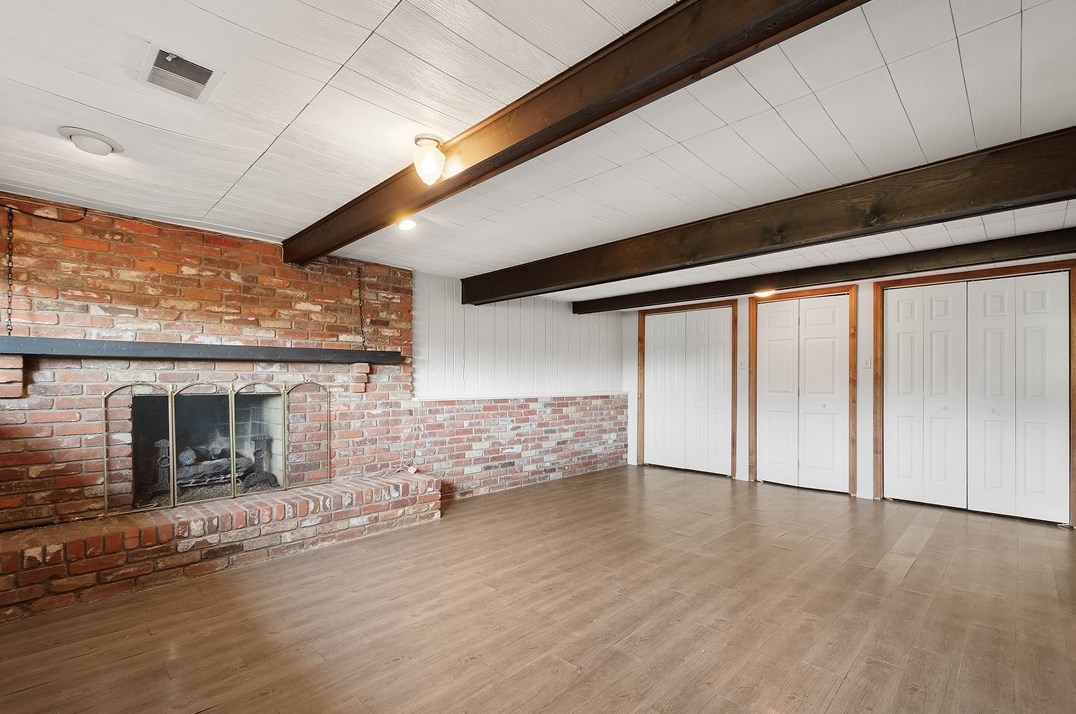 106 Mcgregor Dr, Canonsburg PA  15317-2237 exterior