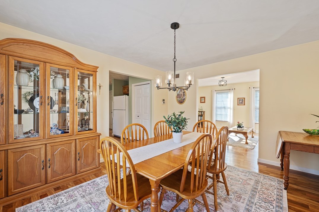 822 Stonebridge Dr, Greensburg PA  15601-5861 exterior