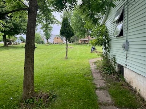 623 Sixth St R D 4, Leechburg, PA 15656