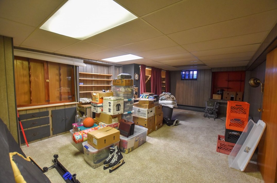225 Horne Ave, Saxonburg PA  16056-9502 exterior